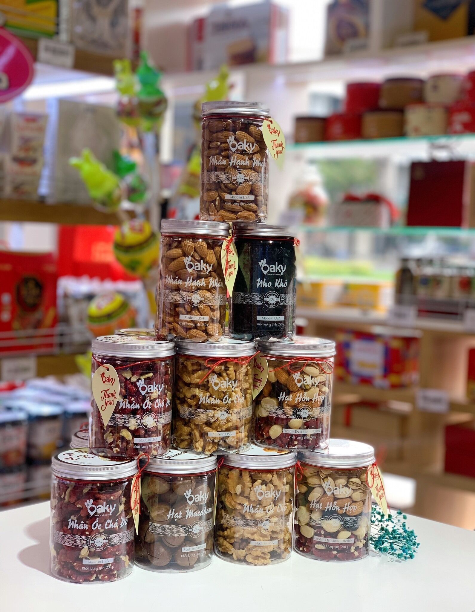 338Store--Qua-Tang-Tap-Hoa-Thuc-Pham-Thuong-Hieu